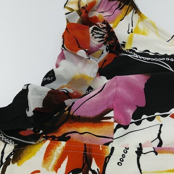 Be Creative Ruffled Floral Bikini Top - Picture 3 of 8